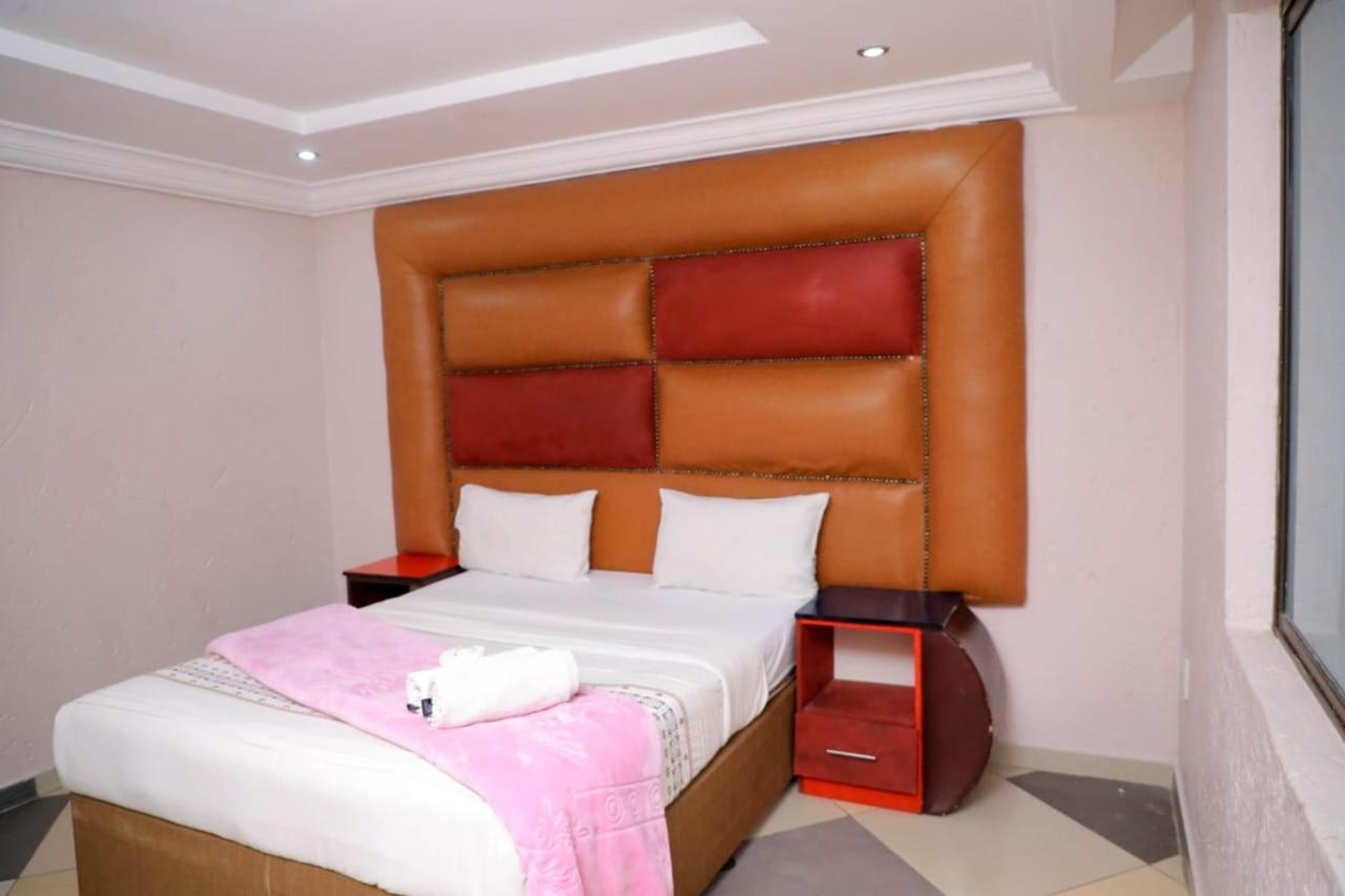 Yeoville Hotel Γιοχάνεσμπουργκ Εξωτερικό φωτογραφία